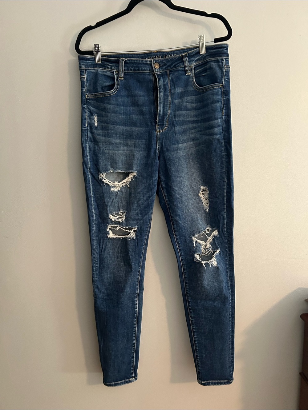 American Eagle Outfitters Distressed Dark Blue Skinny Jeans